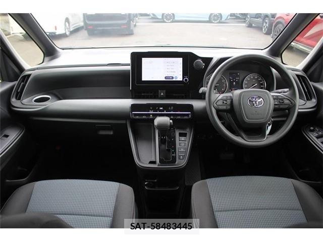 Toyota NOAH 2024-11 7359039-27