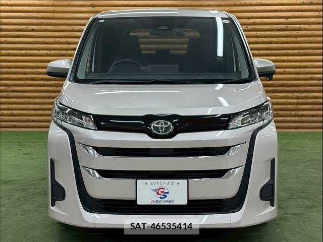 Toyota NOAH 2023-07 7359037-16