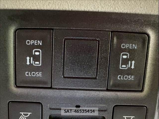 Toyota NOAH 2023-07 7359037-5