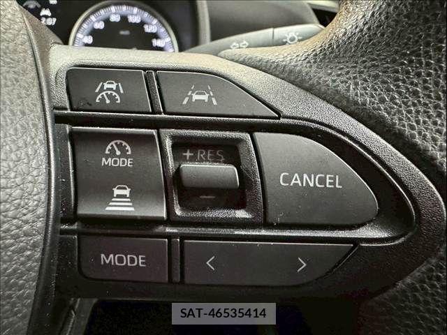 Toyota NOAH 2023-07 7359037-6