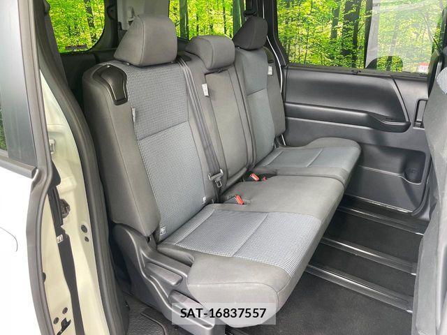 Toyota NOAH 2024-11 7359036-8