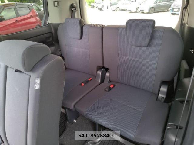 Toyota NOAH 2021-02 7359041-23