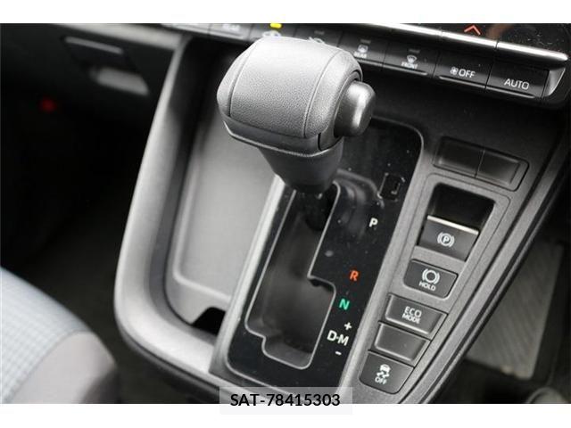 Toyota NOAH 2023-07 7359044-18