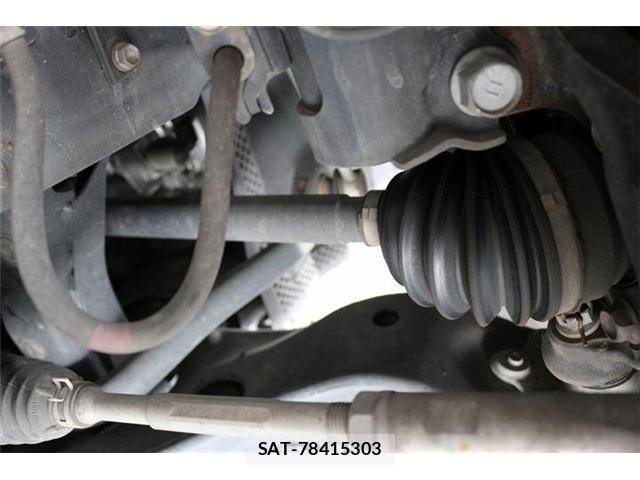 Toyota NOAH 2023-07 7359044-6