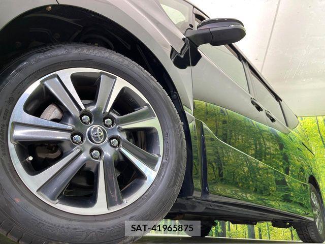Toyota NOAH 2017-09 7359042-12
