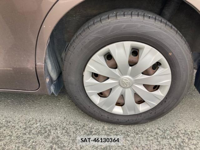Toyota NOAH 2014-02 7359045-3