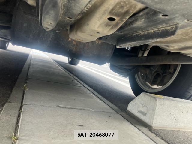 Toyota NOAH 2010-09 7359050-11