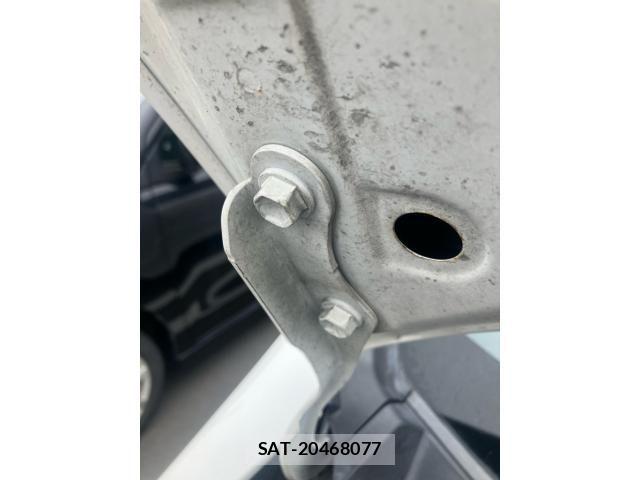 Toyota NOAH 2010-09 7359050-14