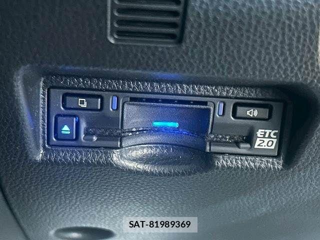 Toyota NOAH 2024-09 7359032-11