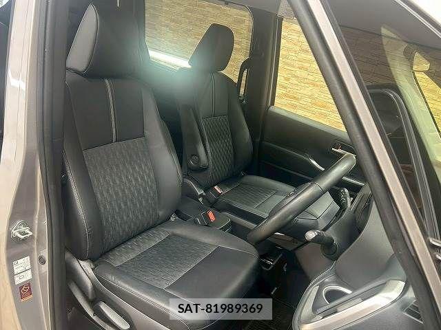 Toyota NOAH 2024-09 7359032-4