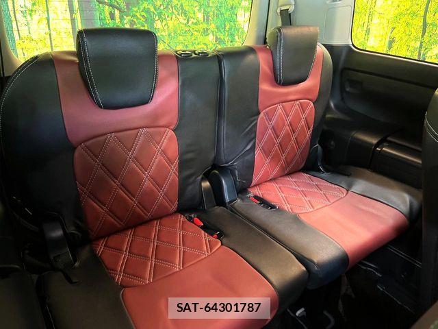 Toyota NOAH 2015-01 7359040-9