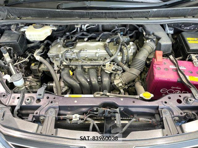 Toyota NOAH 2014-02 7393256-17