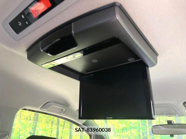 Toyota NOAH 2014-02 7393256-3