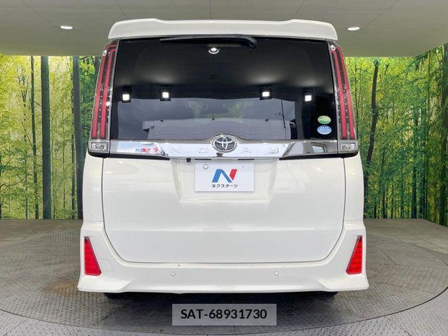 Toyota NOAH 2019-10 7393247-14