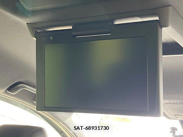 Toyota NOAH 2019-10 7393247-4