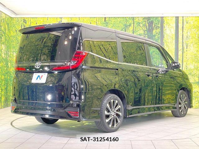 Toyota NOAH 2023-09 7393223-17