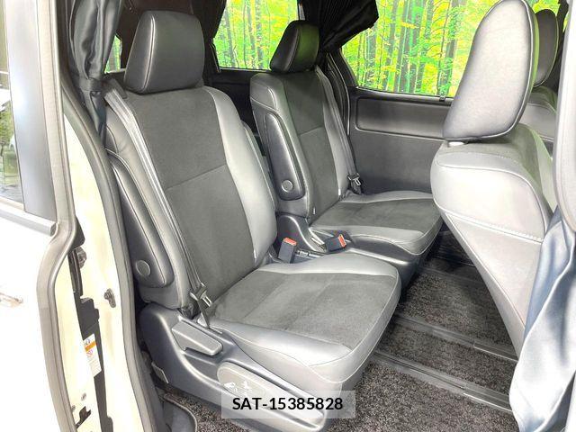 Toyota NOAH 2019-11 7393238-9
