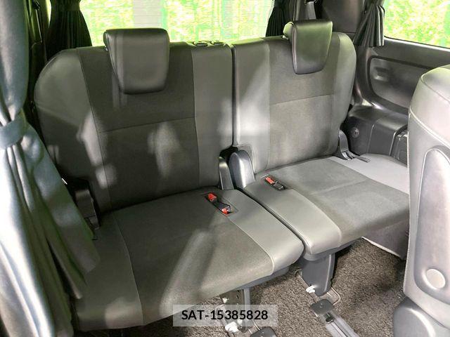 Toyota NOAH 2019-11 7393238-10