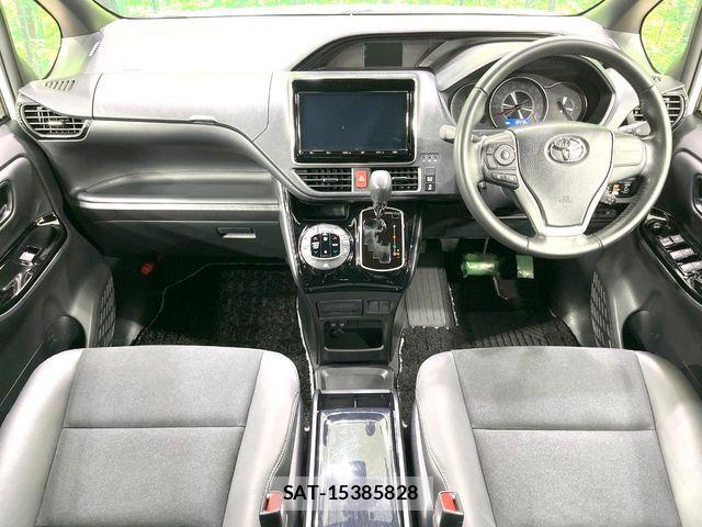Toyota NOAH 2019-11 7393238-1
