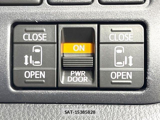Toyota NOAH 2019-11 7393238-5
