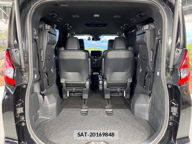 Toyota NOAH 2023-07 7393235-11