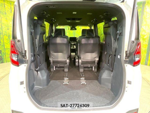 Toyota NOAH 2023-07 7393234-10