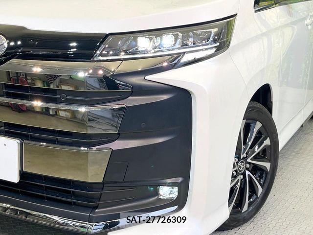 Toyota NOAH 2023-07 7393234-12