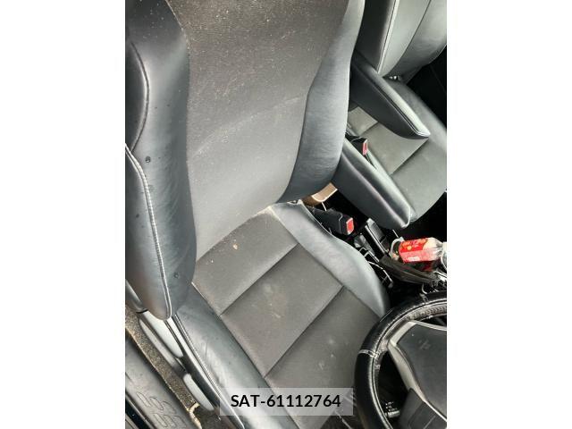Toyota NOAH 2018-06 7393253-12