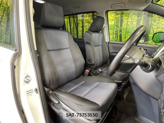 Toyota NOAH 2014-08 7393254-7
