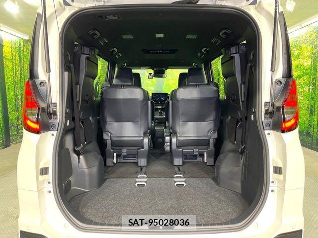 Toyota NOAH 2023-11 7393237-10