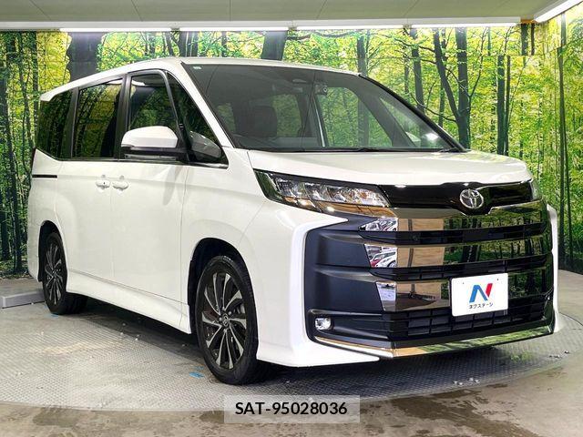 Toyota NOAH 2023-11 7393237-16
