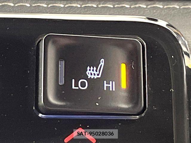 Toyota NOAH 2023-11 7393237-5