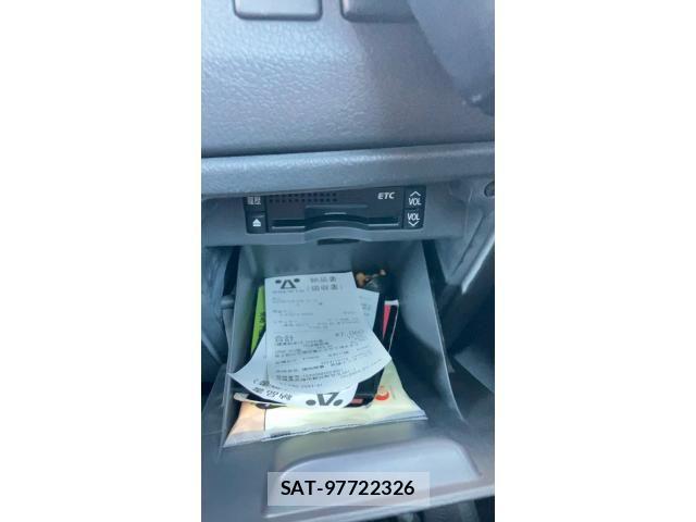 Toyota NOAH 2010-02 7393260-25