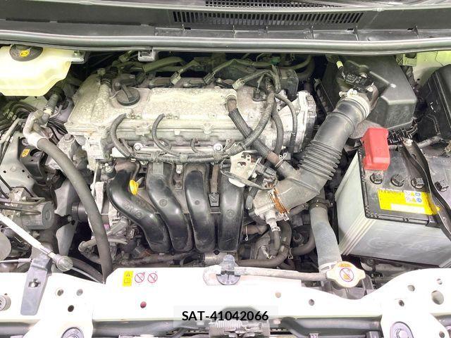 Toyota NOAH 2018-09 7393239-17