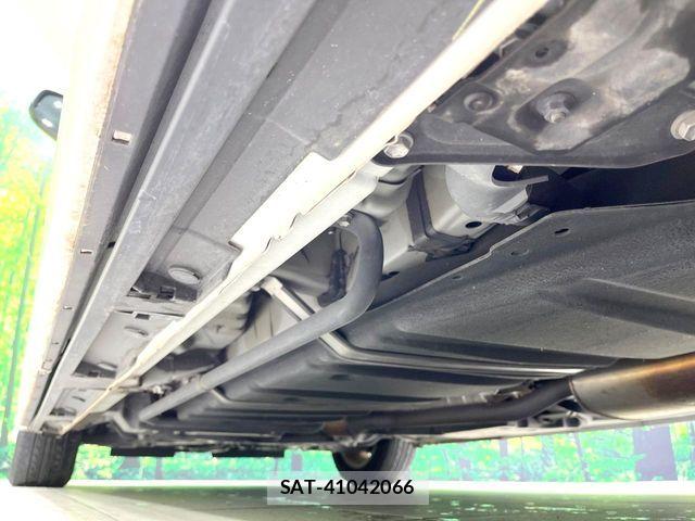 Toyota NOAH 2018-09 7393239-19