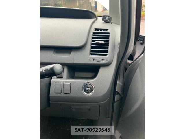 Toyota NOAH 2009-06 7393267-13