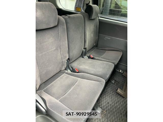 Toyota NOAH 2009-06 7393267-17