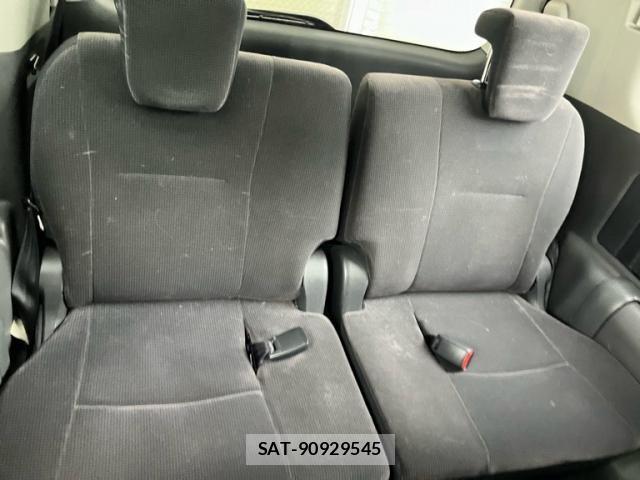 Toyota NOAH 2009-06 7393267-18