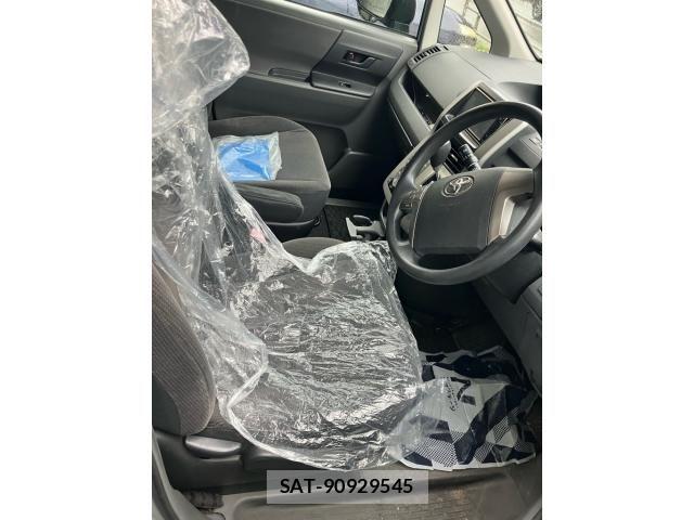 Toyota NOAH 2009-06 7393267-20