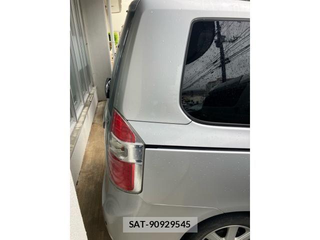 Toyota NOAH 2009-06 7393267-4