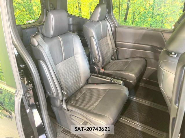 Toyota NOAH 2023-02 7393236-8