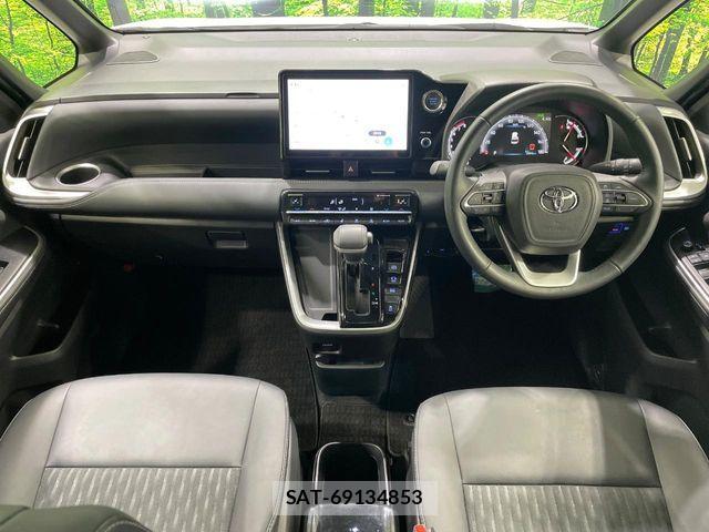 Toyota NOAH 2023-06 7393222-3