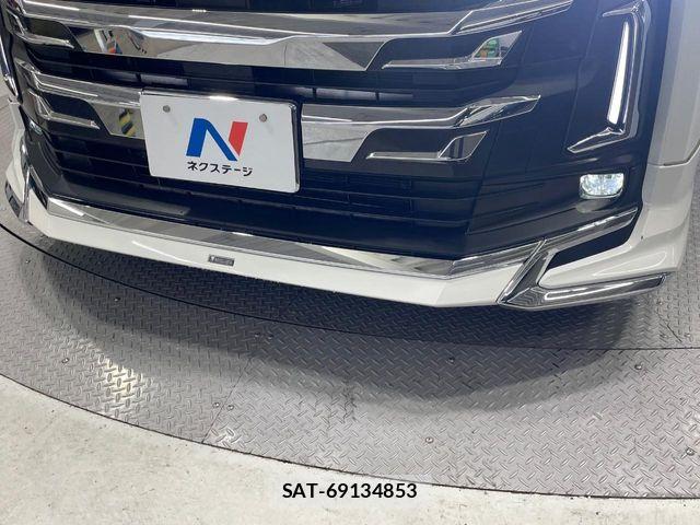 Toyota NOAH 2023-06 7393222-4