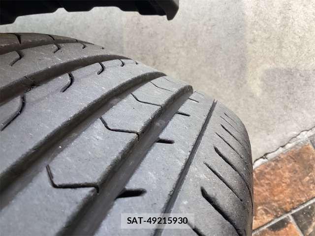 Toyota NOAH 2017-11 7456346-13