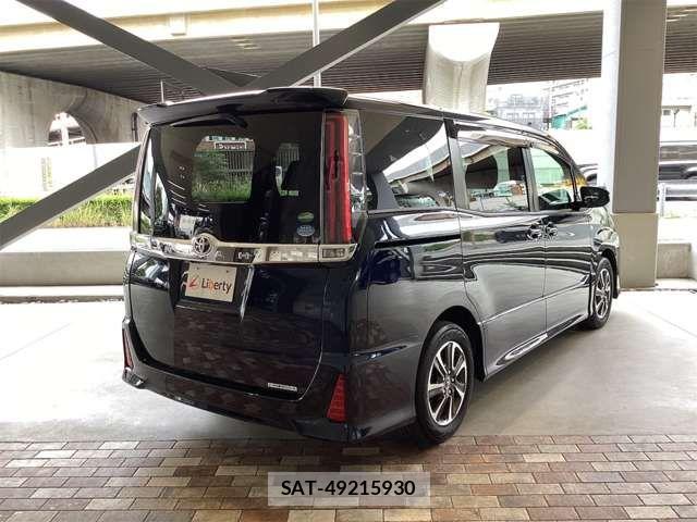 Toyota NOAH 2017-11 7456346-19