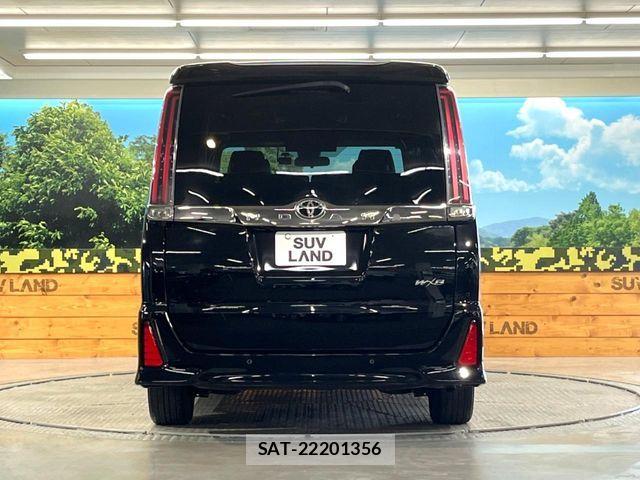 Toyota NOAH 2019-12 7456340-14