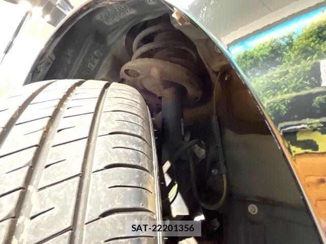 Toyota NOAH 2019-12 7456340-19