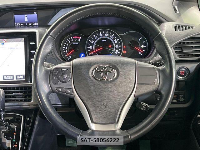Toyota NOAH 2018-05 7456347-11