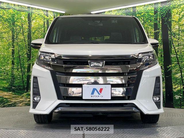 Toyota NOAH 2018-05 7456347-14