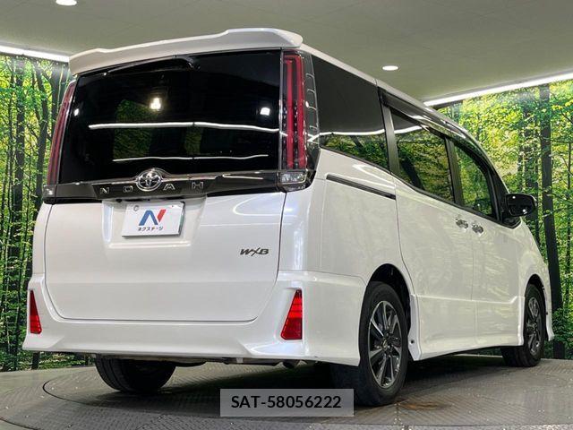 Toyota NOAH 2018-05 7456347-16